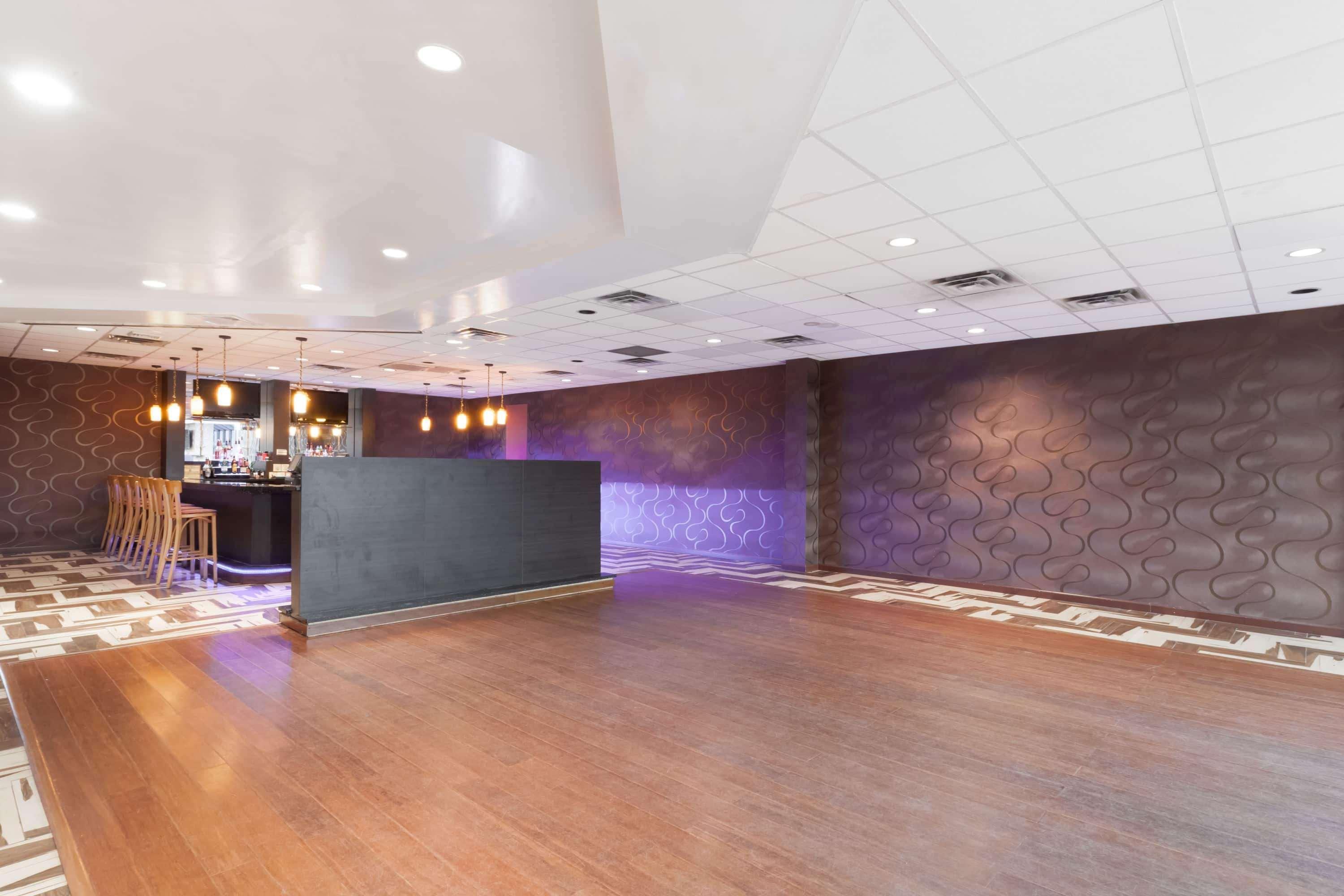 Ramada By Wyndham Newburgh/west Point Newburgh