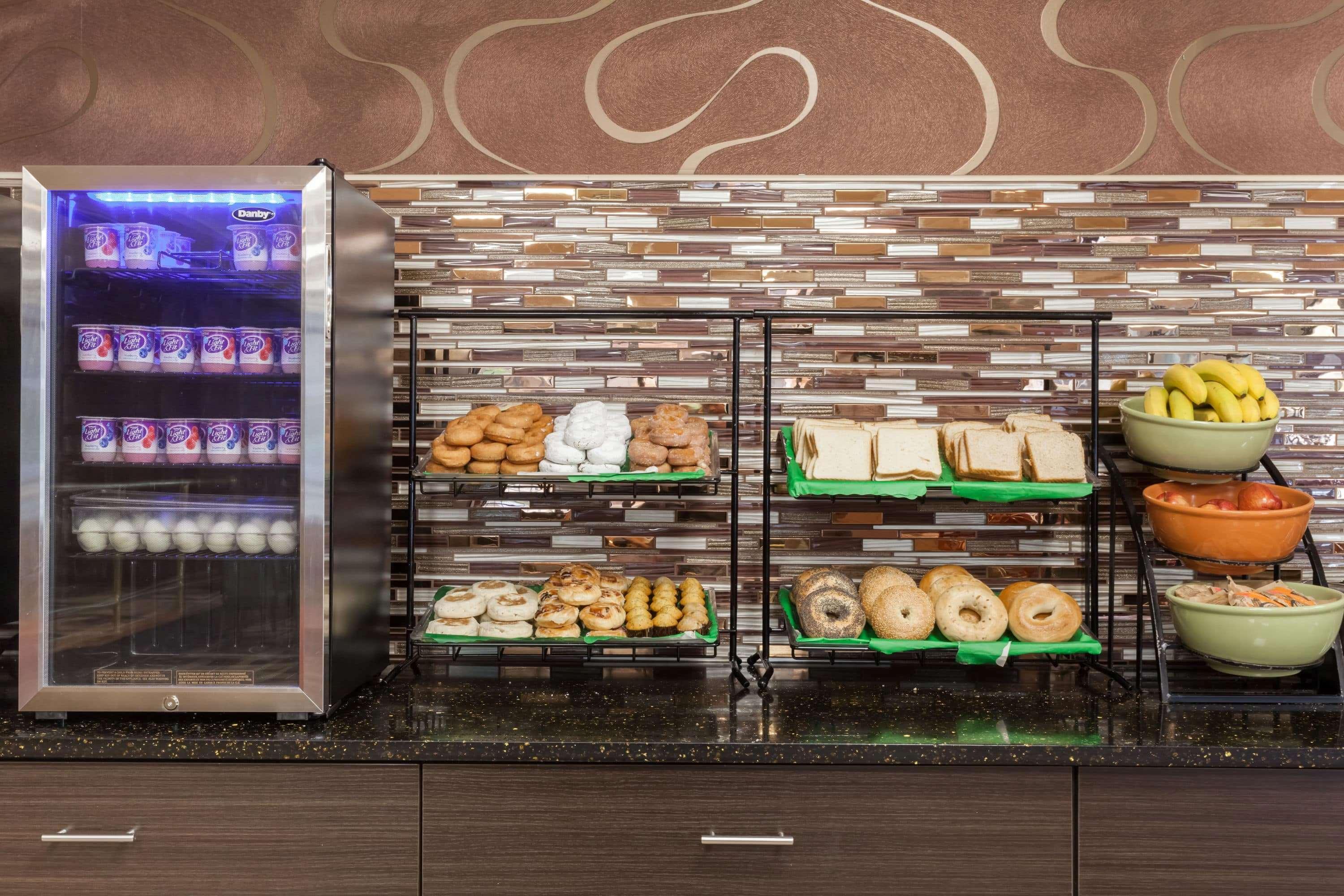 Hotel Ramada By Wyndham Newburgh/west Point