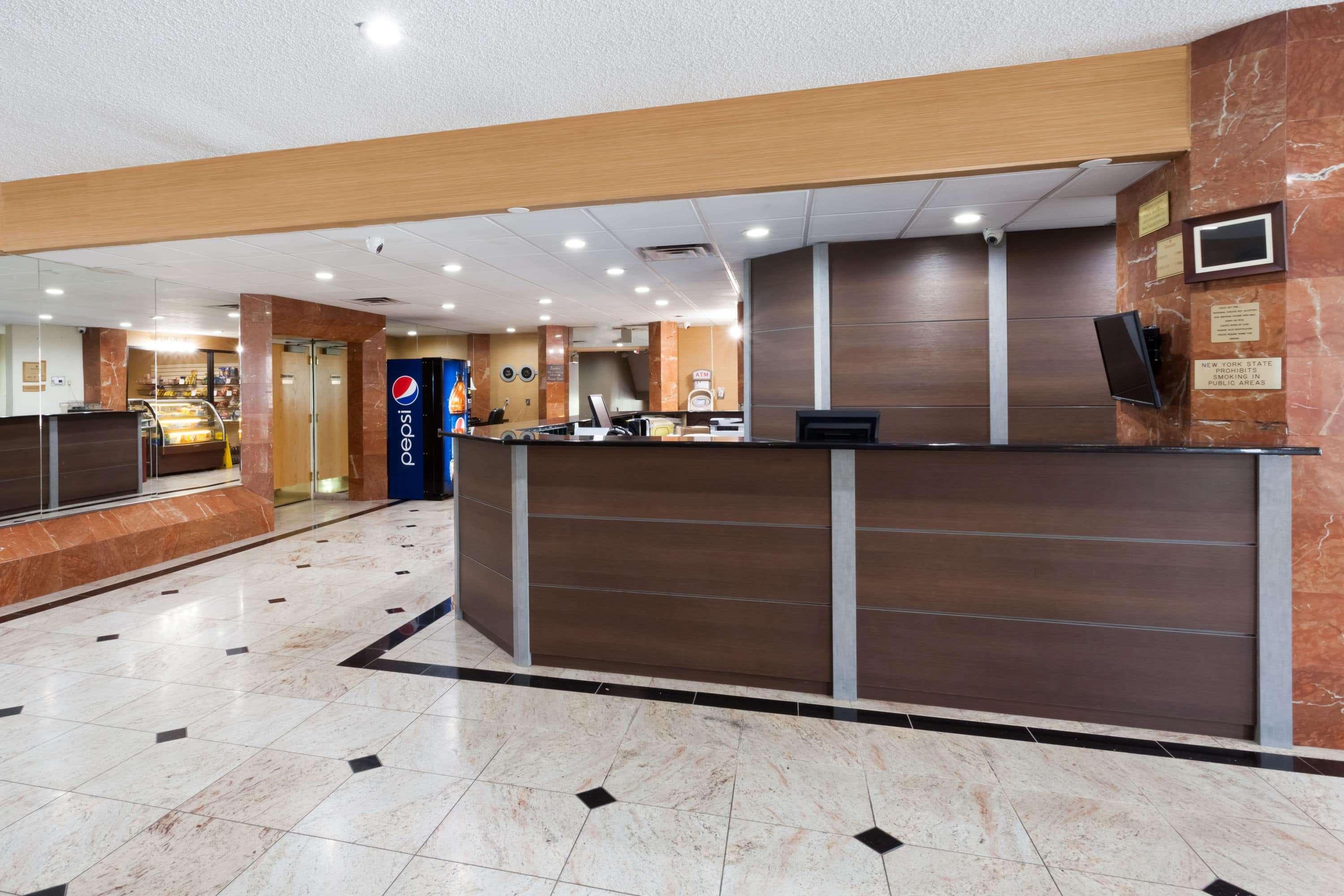 Hotel Ramada By Wyndham Newburgh/west Point Newburgh