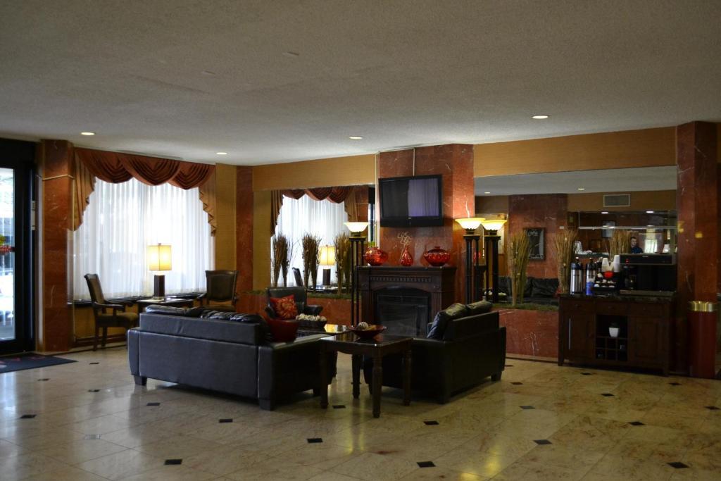 Ramada By Wyndham Newburgh/west Point Hotel 2*