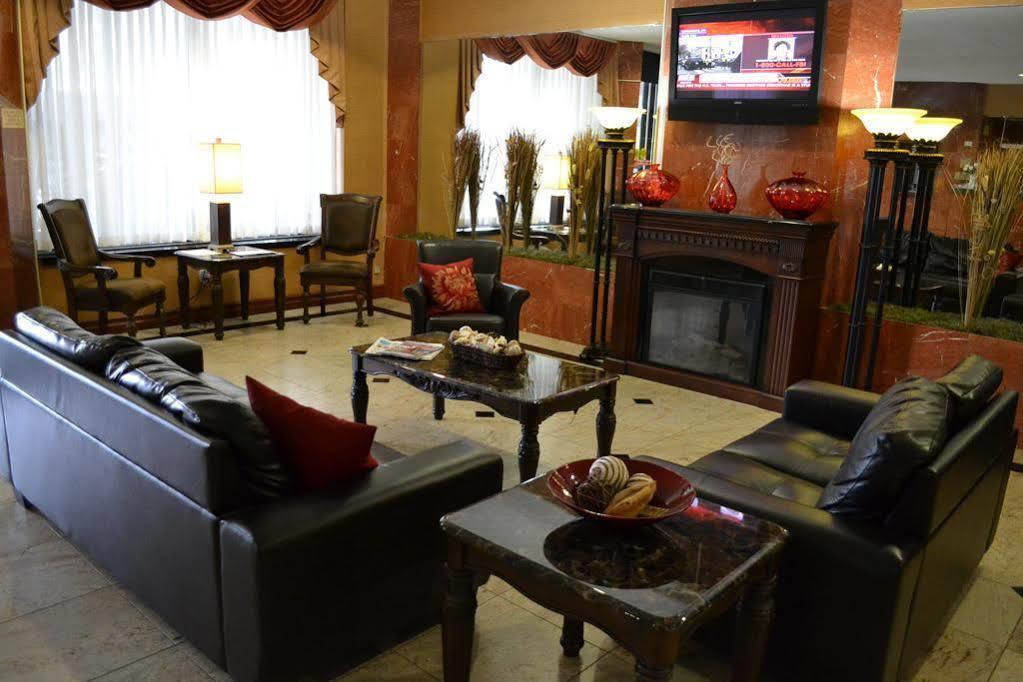 Hotel Ramada By Wyndham Newburgh/west Point 2*